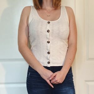 UO white button down tank